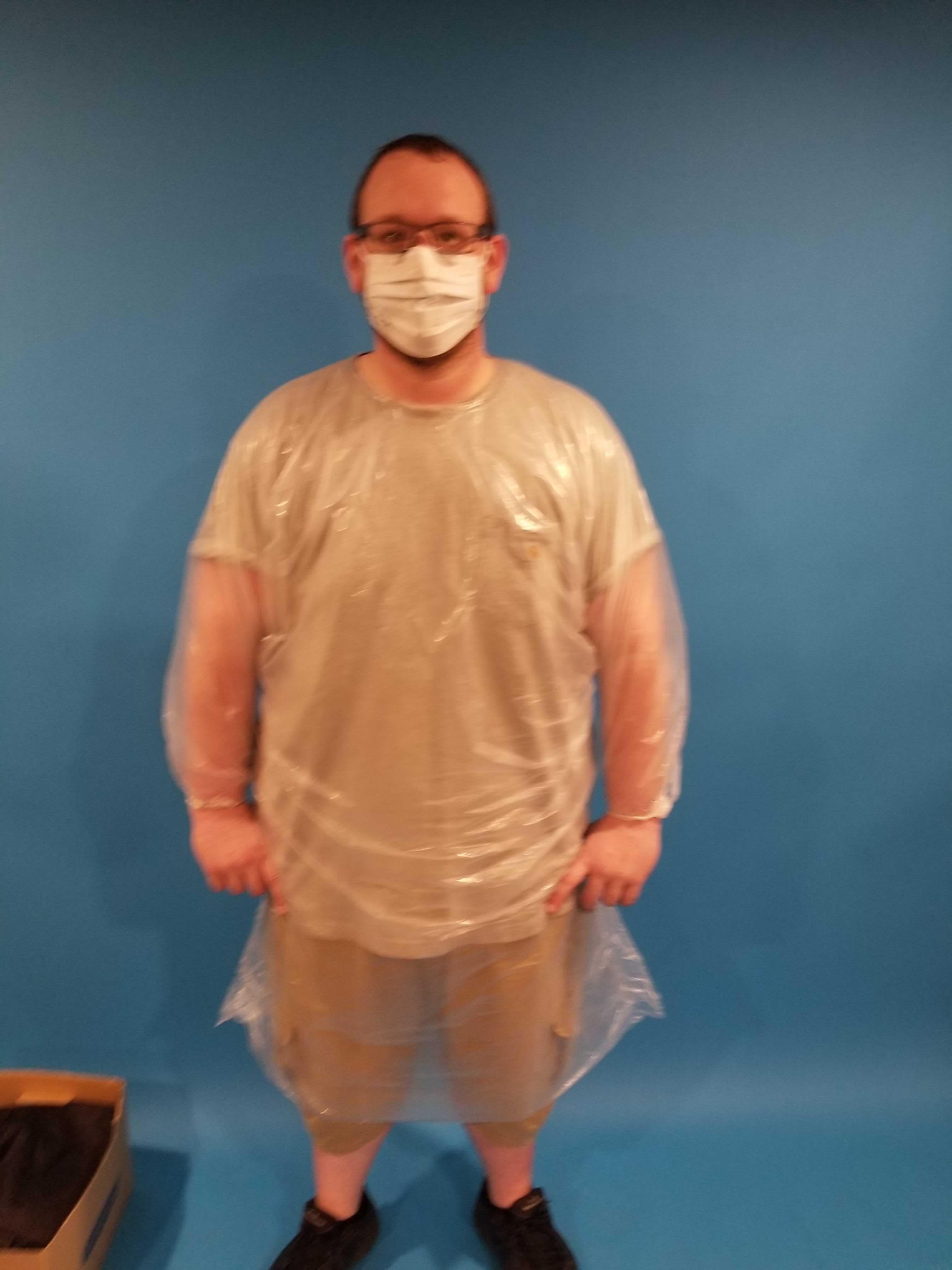 The Rubber Band Hand PPE Gown (Lot of 25)