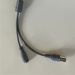 The pigtail for the Diplomat 5.0 features a BNC connection and DC12V. Audio is carried through the BNC/coax. 