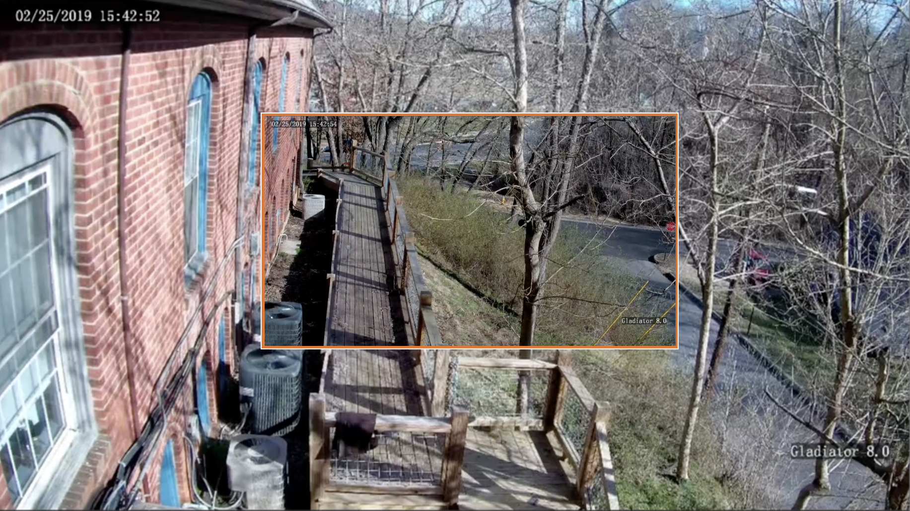 optical zoom narrows viewing angle