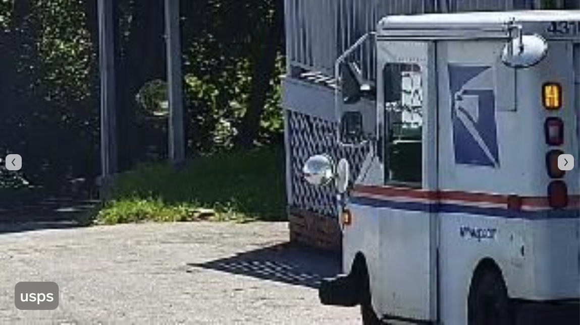 ups delivery vehicle